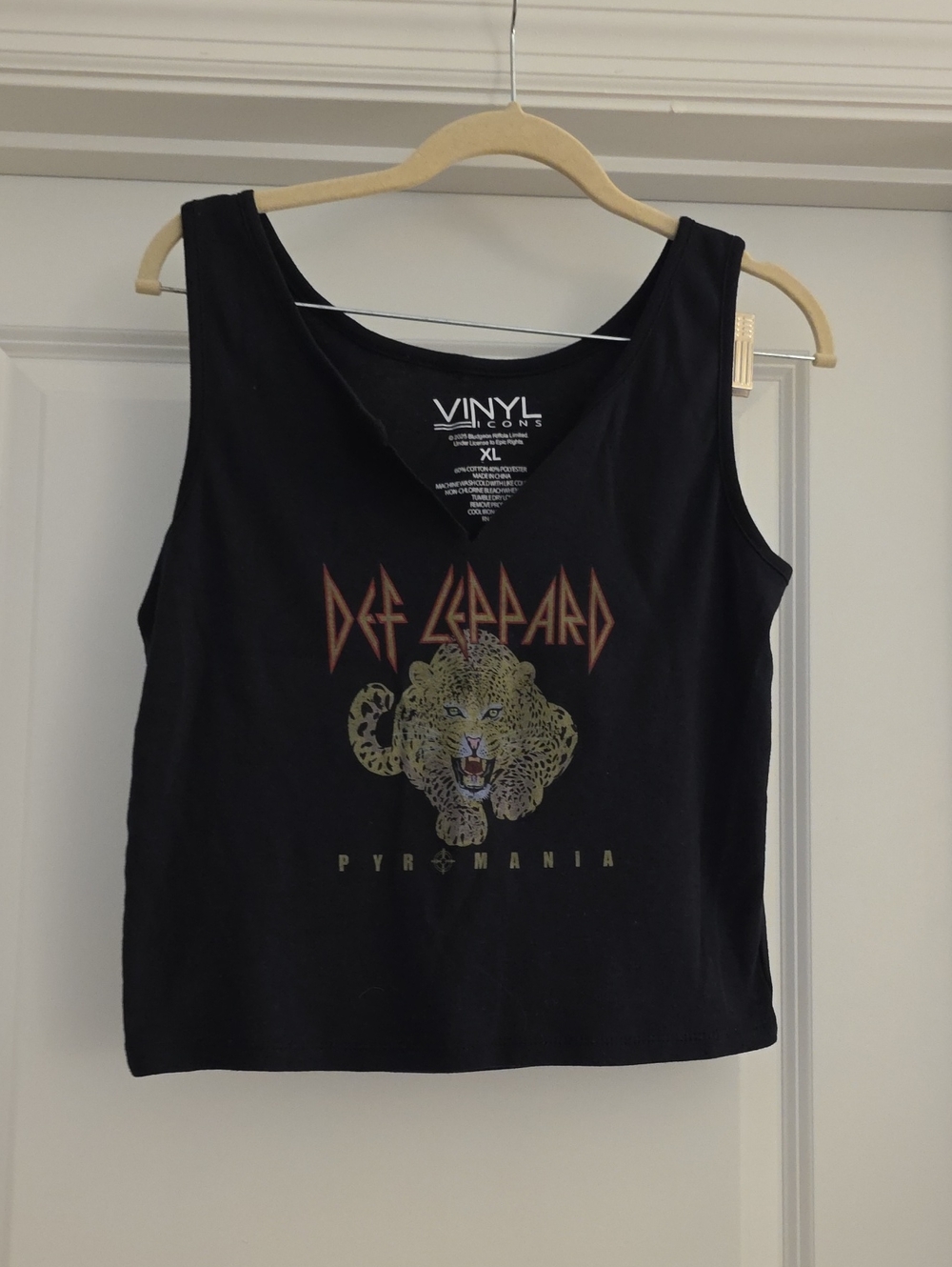 Def Leppard Black Graphic Tank Top - Vinyl Icons. Slightly Cropped